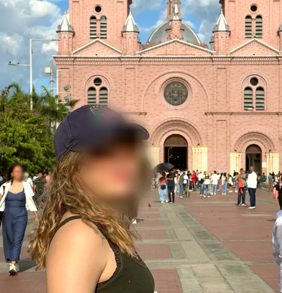 Abigail, 25